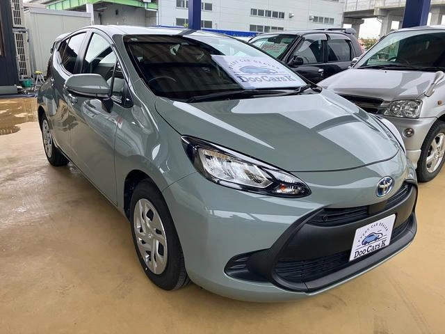 TOYOTA Aqua X 2021 Green