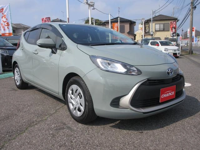 TOYOTA Aqua G 2021 Green
