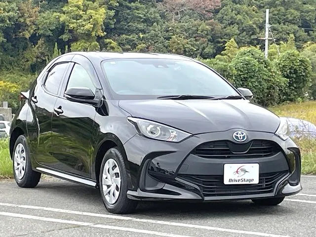 TOYOTA YARIS 2022 BLACK
