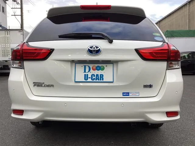Corolla fielder hybrid ex 2021 white  colour - image 3