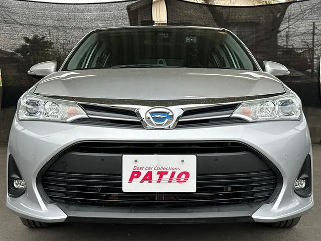TOYOTA Corolla filder hybrid ex 2021 silver colour