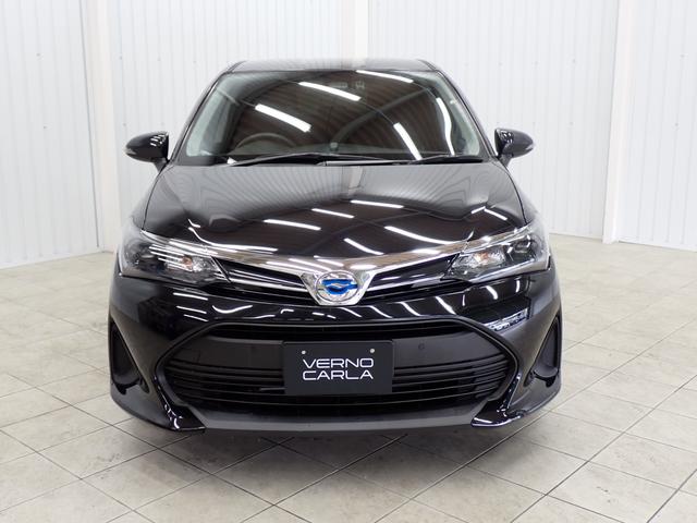 Corolla filder hybrid ex 2022 black colour - image 1