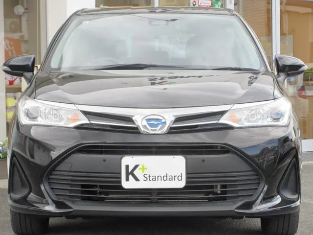 Corolla filder hybrid ex 2022 black colour - image 2