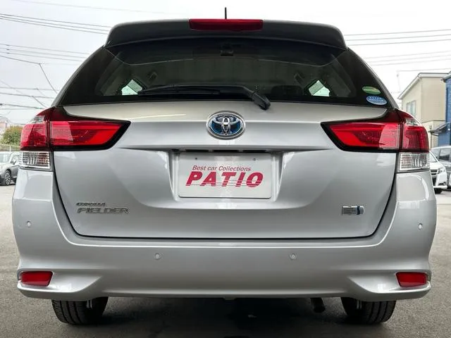 Corolla fielder hybrid ex 2022 silver colour - image 5