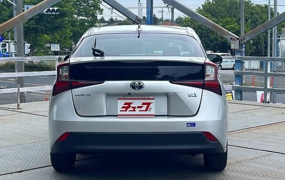 TOYOTA PRIUS 2022 S PACKAGE SILVER - image 12