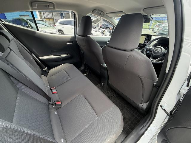 TOYOTA AQUA Z PEARL - image 2