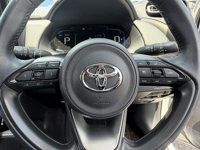 TOYOTA AQUA Z PEARL - image 5