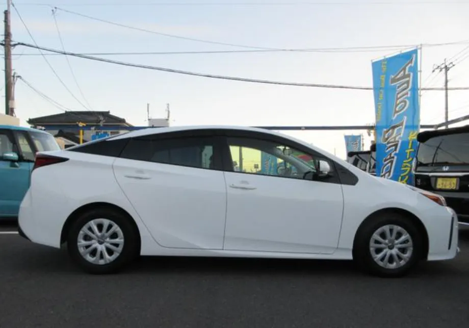 TOYOTA PRIUS 2022 S PACKAGE WHITE - image 10