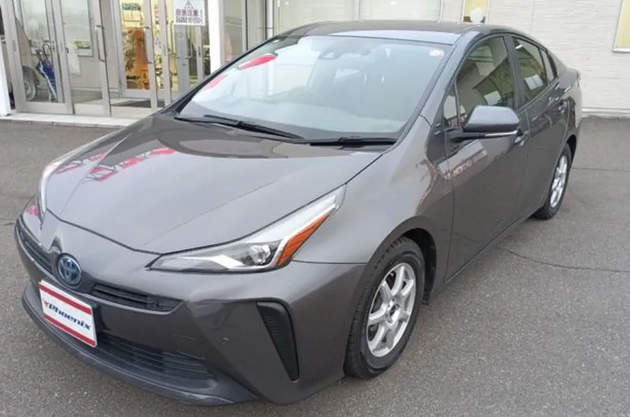 TOYOTA PRIUS 2022 S PACKAGE GRAY - image 2