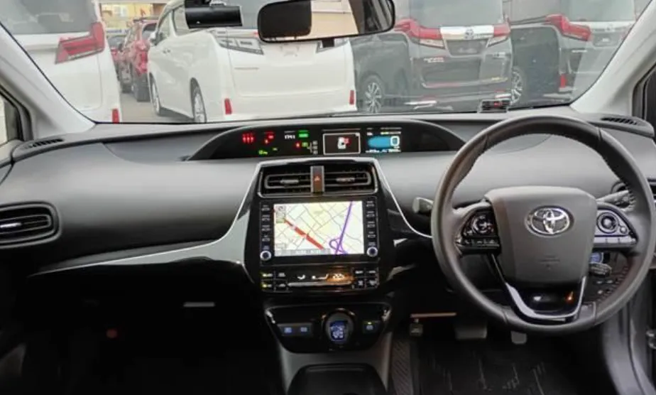 TOYOTA PRIUS 2022 S PACKAGE GRAY - image 6