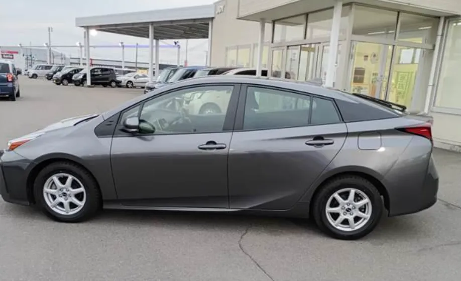 TOYOTA PRIUS 2022 S PACKAGE GRAY - image 7