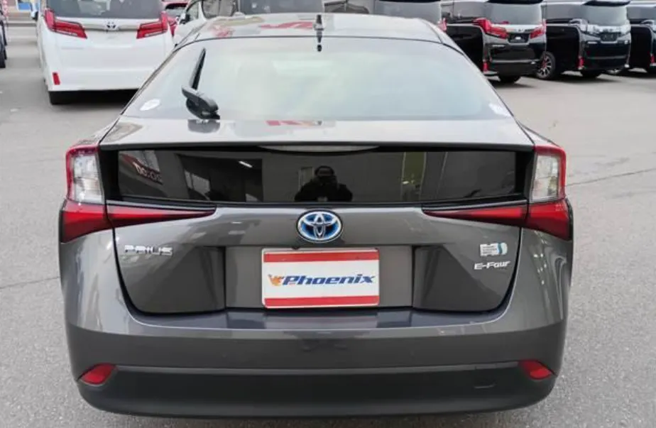 TOYOTA PRIUS 2022 S PACKAGE GRAY - image 9