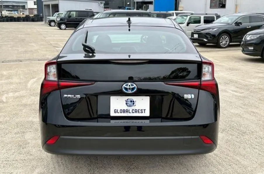 TOYOTA PRIUS 2022 S PACKAGE BLACK - image 9