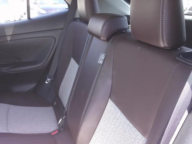 YARIS CROSS Z 2021 BLACK - image 5