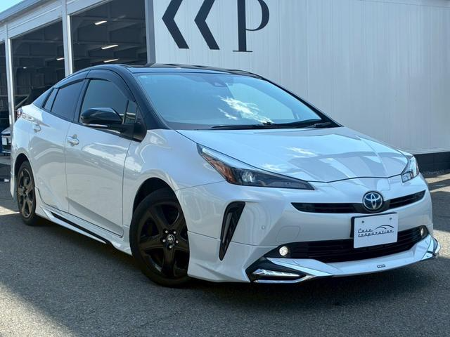 TOYOTA PRIUS S TOURING SELECTION BLACK EDITION - image 2