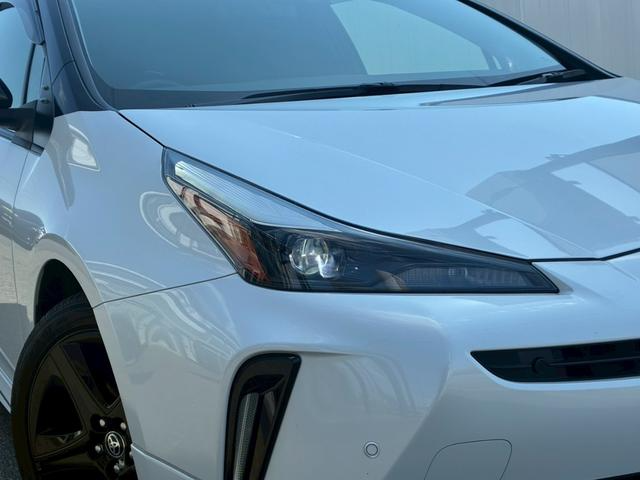 TOYOTA PRIUS S TOURING SELECTION BLACK EDITION - image 8