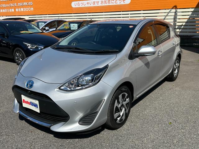 TOYOTA AQUA S STYLE BLACK - image 1