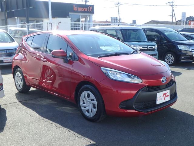 TOYOTA AQUA X RED - image 4