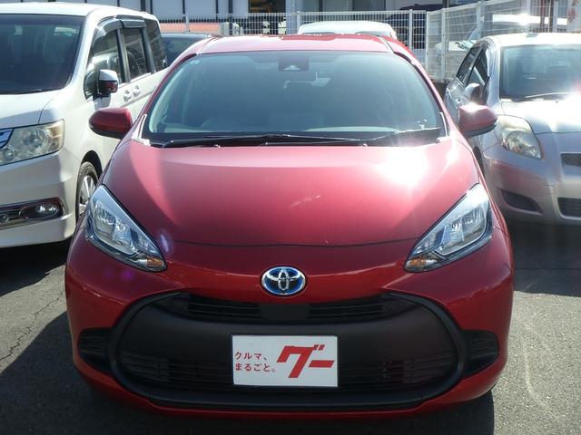 TOYOTA AQUA X RED - image 3