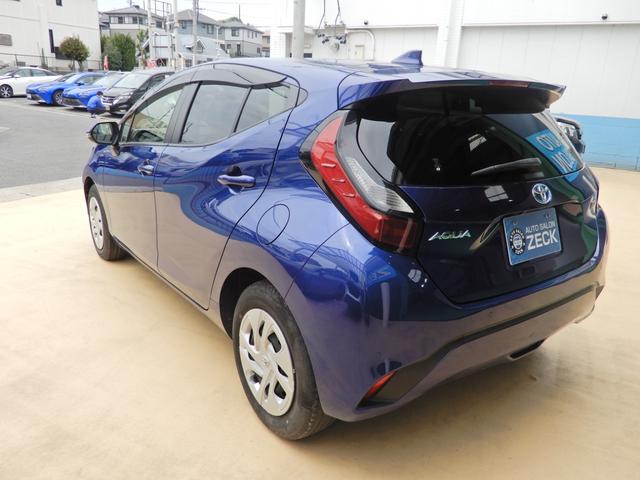 TOYOTA AQUA G NAVY M - image 12