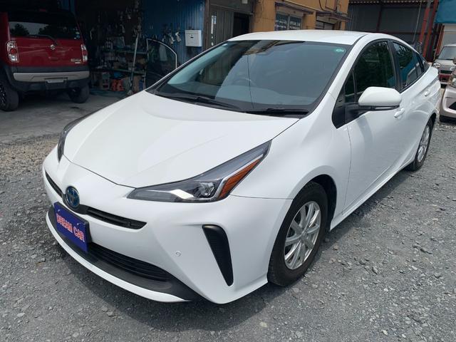 TOYOTA PRIUS S WHITE - image 2