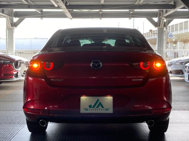 Mazda 3 2021 RED - image 2