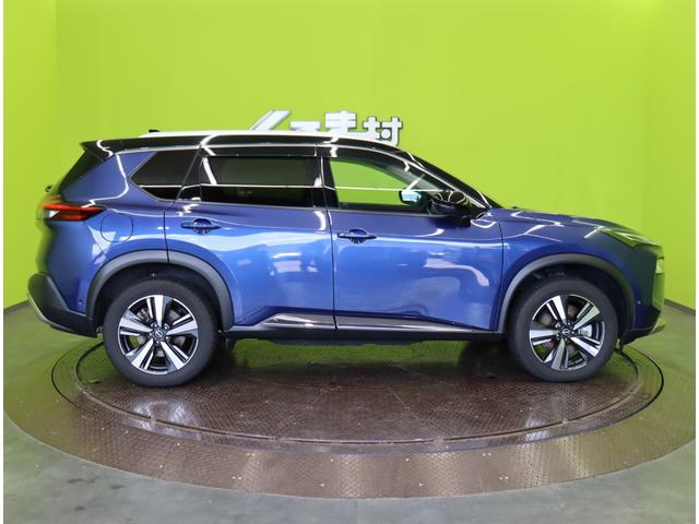 X-TRAIL G E-4ORCE BLUE - image 4