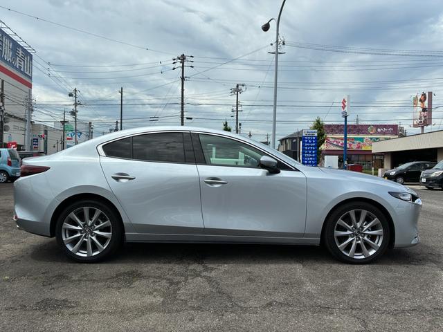 MAZDA3 SEDAN 15S TOURING 2021 silver colour - image 9