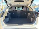 Yaris cross 2021 silver - image 2