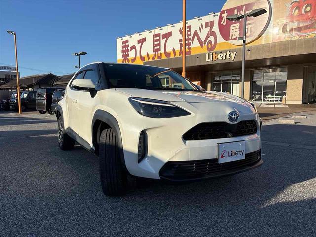 Yaris cross 2021 silver - image 6