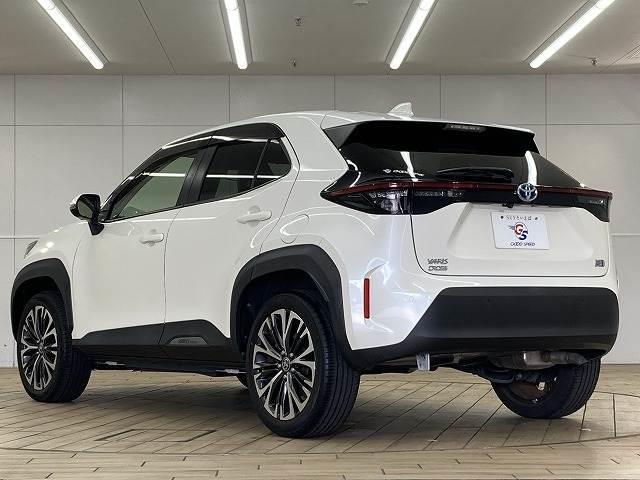 Yaris cross 2021 Z white - image 6