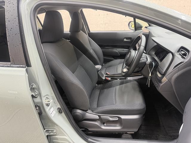 TOYOTA AQUA 2022 Z SILVER - image 3