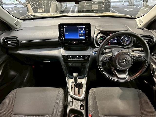 COROLLA YARIS CROSS BEIGE Z 2021 - image 3