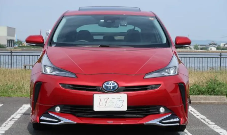 TOYOTA PRIUS 2021 A PREMIUM RED - image 5