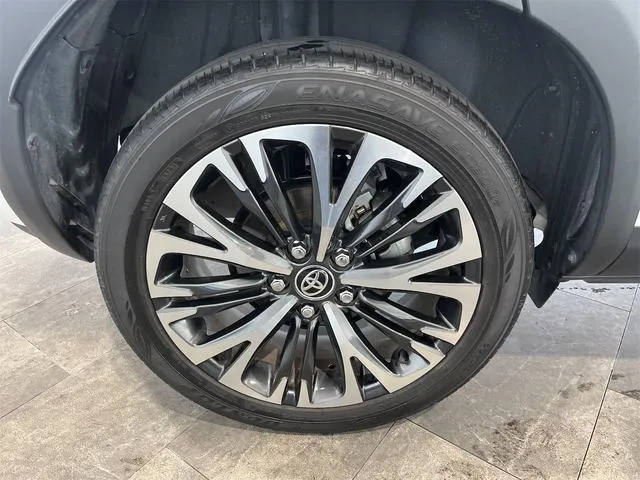 YARIS CROSS Z 2022 PEARL - image 7