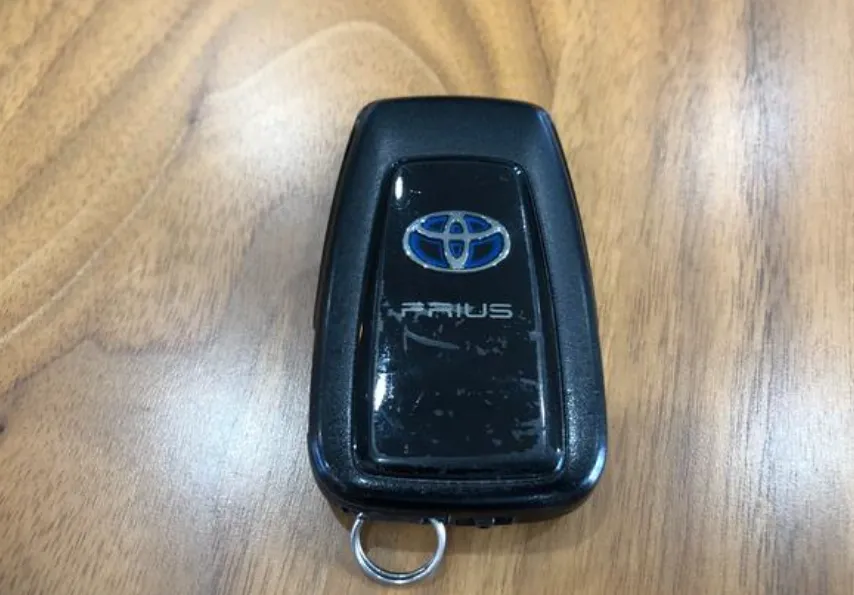 TOYOTA PRIUS 2021 A PREMIUM TOURING SELECTION-SILVER - image 2