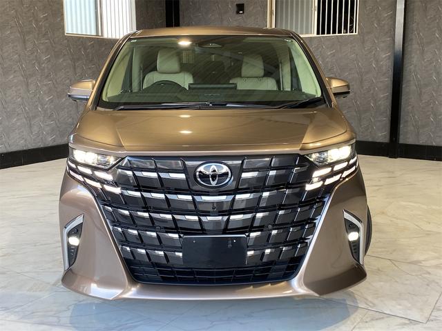 Alphard 2023 Hybrid Executive Lounge  Bronze - image 1