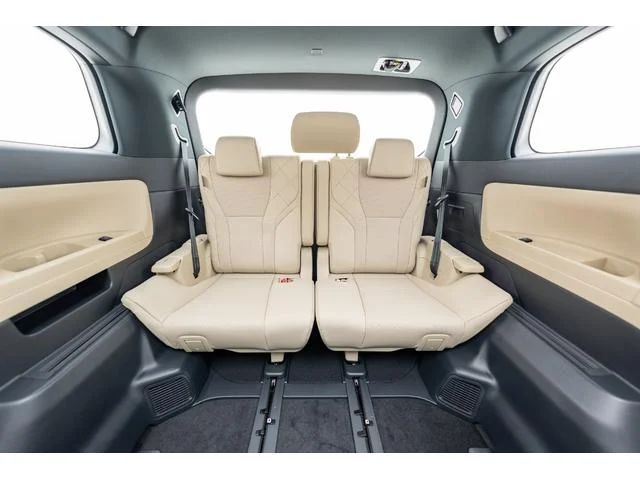 Alphard 2023 Hybrid Executive Lounge  Bronze - image 17