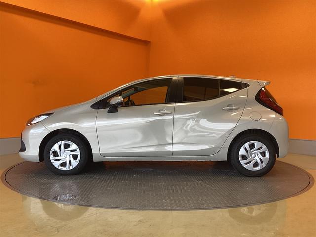 TOYOTA AQUA Z 2023 SILVER - image 9