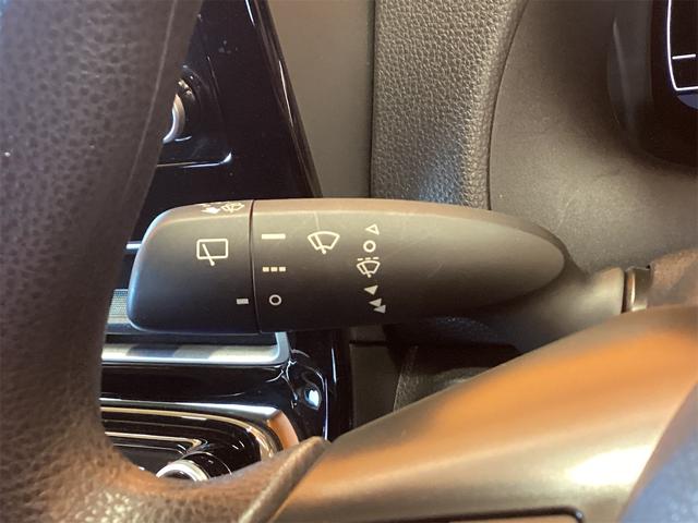 TOYOTA AQUA Z 2023 SILVER - image 11
