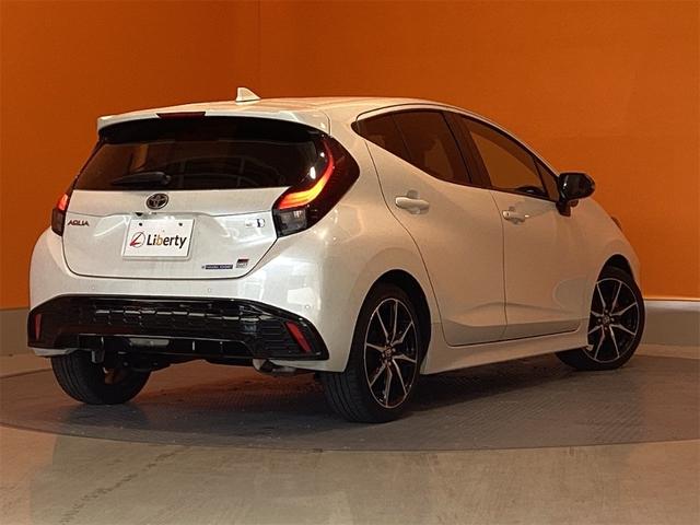TOYOTA AQUA 2023 GR SPORT - image 7