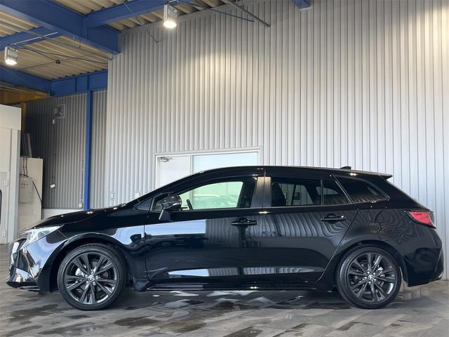 COROLLA TOURING Z BLACK 2023 - image 7