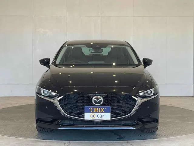 MAZDA3 SEDAN 15S TOURING Black 2022 - image 1