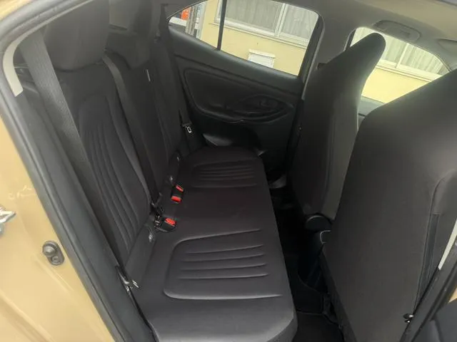 YARIS CROSS Z 2022 LIGHT BROWN - image 5