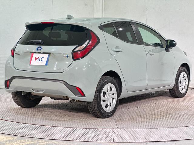 TOYOTA AQUA X-2024 GREEN GRAY - image 8