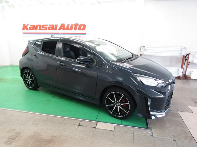 TOYOTA AQUA GR SPORT 2024 DARK GRAY - image 4