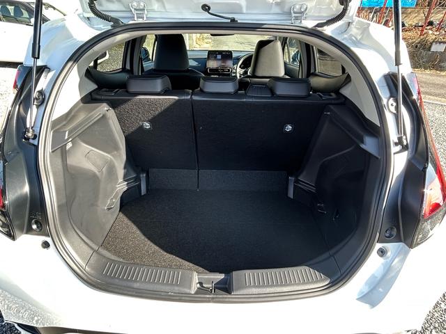 TOYOTA AQUA Z 2024 PEARL WHITE - image 3