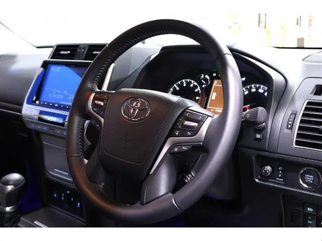 TOYOTA LAND CRUISER PRADO TX L PACKAGE MATT BLACK EDITION - image 4