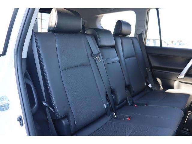 TOYOTA LAND CRUISER PRADO TX L PACKAGE 2023 - image 3