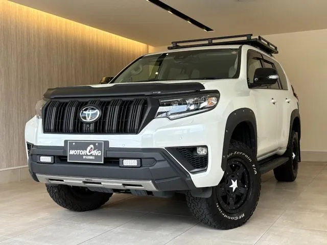 TOYOTA LAND CRUISER PRADO TX L PACKAGE MATT BLACK EDITION PEARL 2023 - image 1